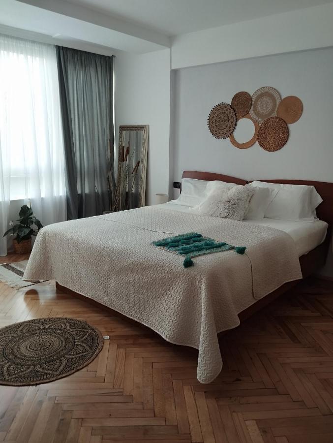 Bea City Center Apartment Tiranë Luaran gambar